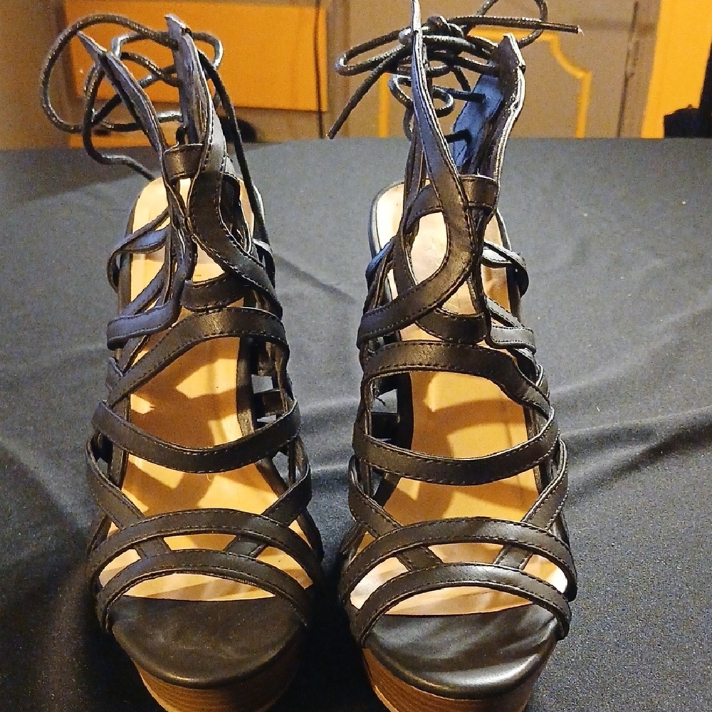 Shoe Dazzle Black Strappy Heels